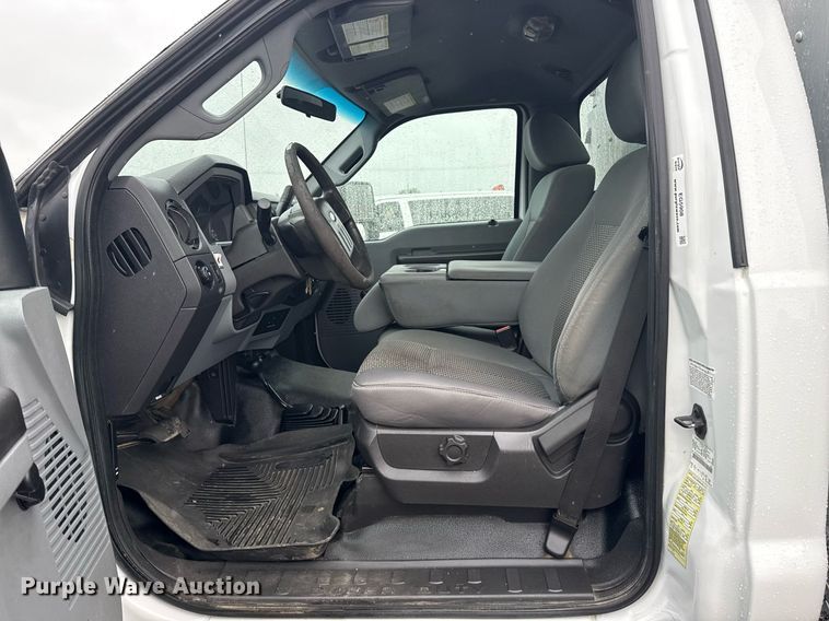 image for item EG5908 2012 Ford F450 Super Duty utility / service truck