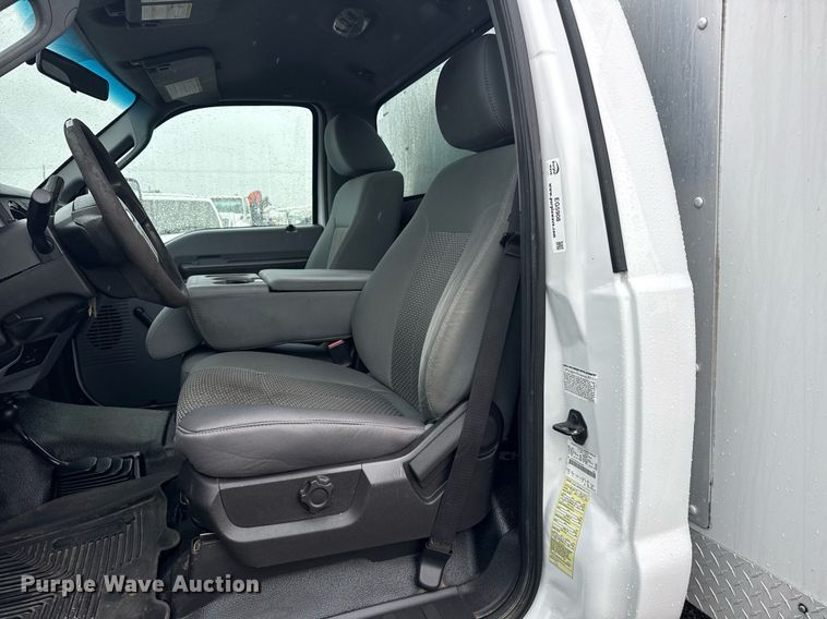 image for item EG5908 2012 Ford F450 Super Duty utility / service truck