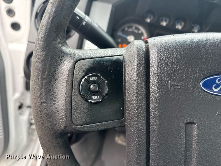 image for item EG5908 2012 Ford F450 Super Duty utility / service truck