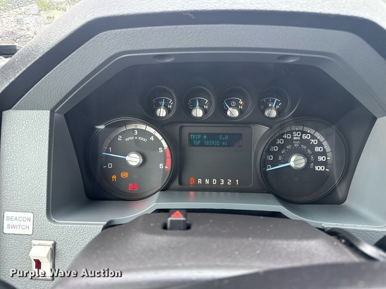 image for item EG5908 2012 Ford F450 Super Duty utility / service truck