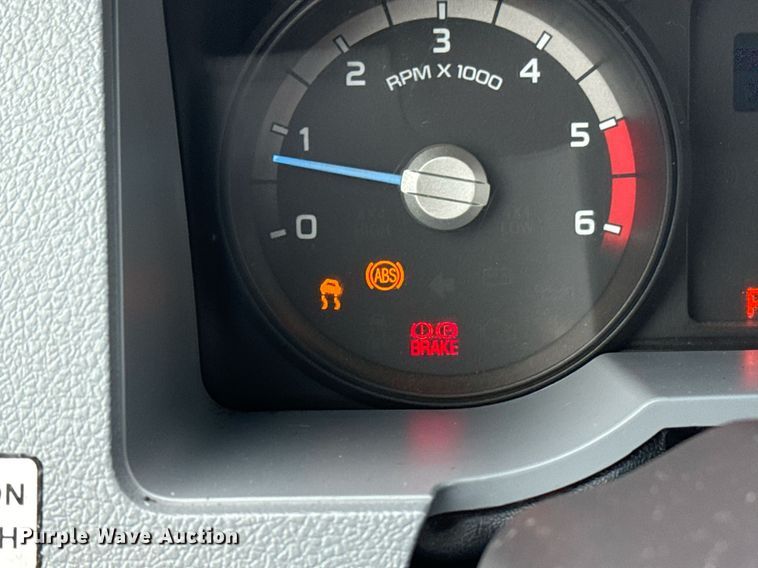 image for item EG5908 2012 Ford F450 Super Duty utility / service truck