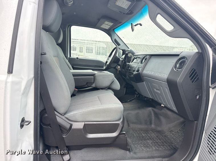 image for item EG5908 2012 Ford F450 Super Duty utility / service truck