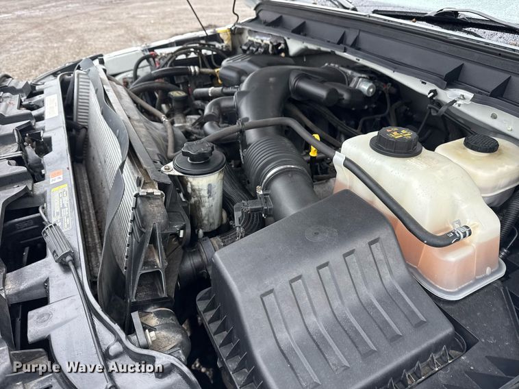 image for item EG5908 2012 Ford F450 Super Duty utility / service truck