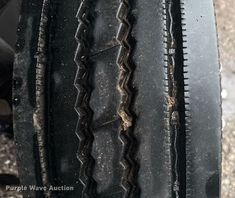 image for item EG5908 2012 Ford F450 Super Duty utility / service truck