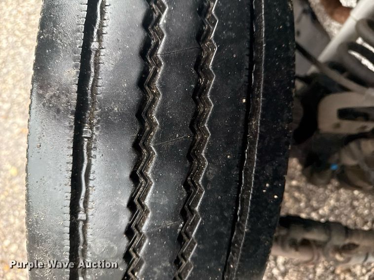 image for item EG5908 2012 Ford F450 Super Duty utility / service truck