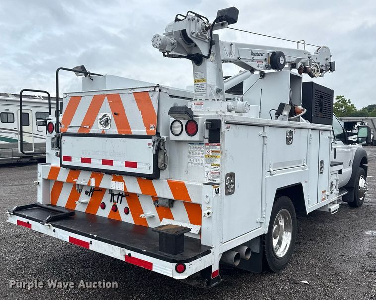 image for item EG5909 2015 Ford F550 Super Duty utility / service truck