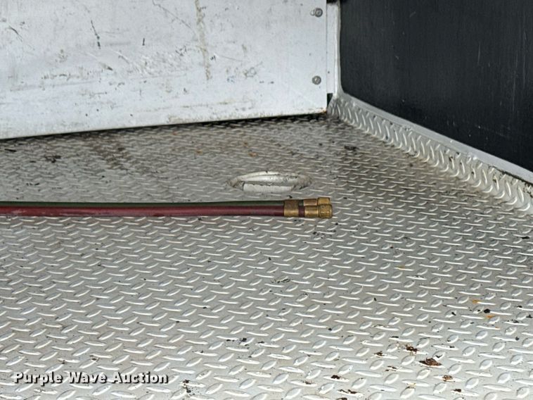 image for item EG5909 2015 Ford F550 Super Duty utility / service truck