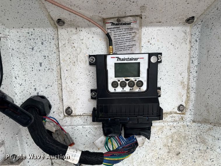 image for item EG5909 2015 Ford F550 Super Duty utility / service truck