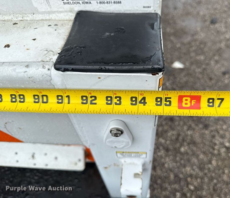 image for item EG5909 2015 Ford F550 Super Duty utility / service truck