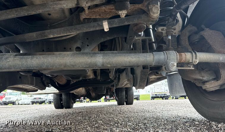 image for item EG5909 2015 Ford F550 Super Duty utility / service truck