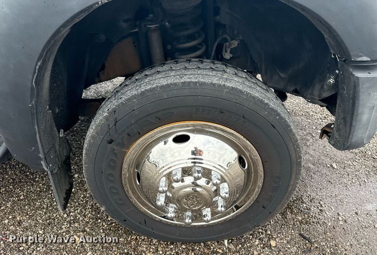 image for item EG5909 2015 Ford F550 Super Duty utility / service truck