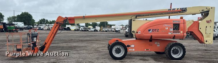 image for item EG5919 2007 JLG 800AJ boom lift