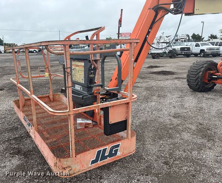 image for item EG5919 2007 JLG 800AJ boom lift