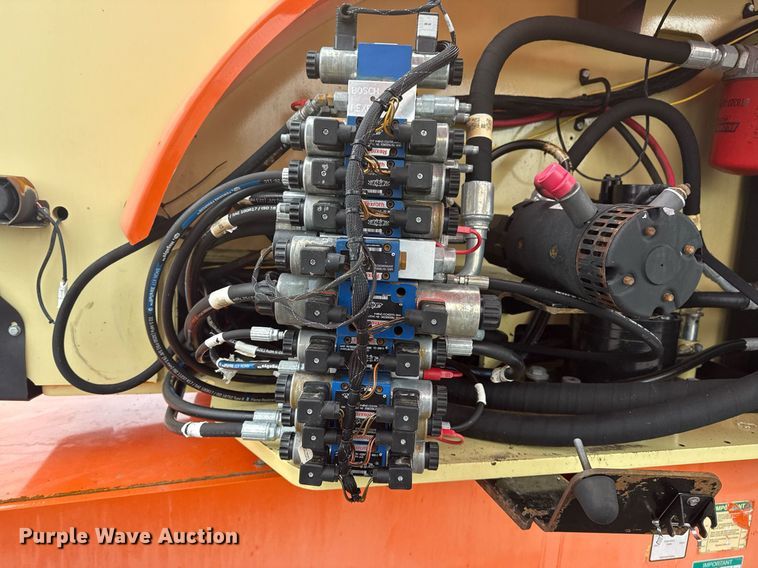 image for item EG5919 2007 JLG 800AJ boom lift