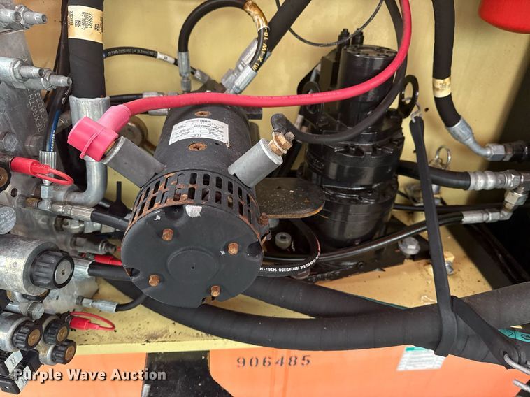 image for item EG5919 2007 JLG 800AJ boom lift