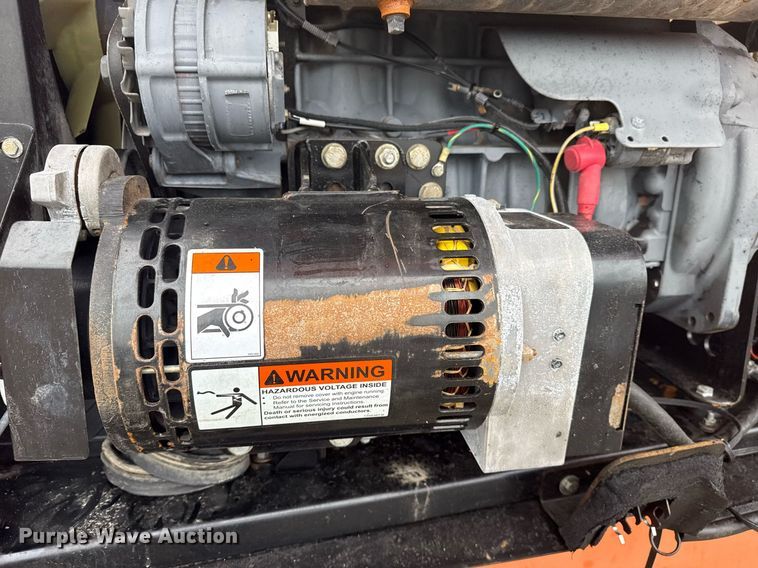 image for item EG5919 2007 JLG 800AJ boom lift