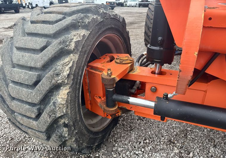 image for item EG5919 2007 JLG 800AJ boom lift