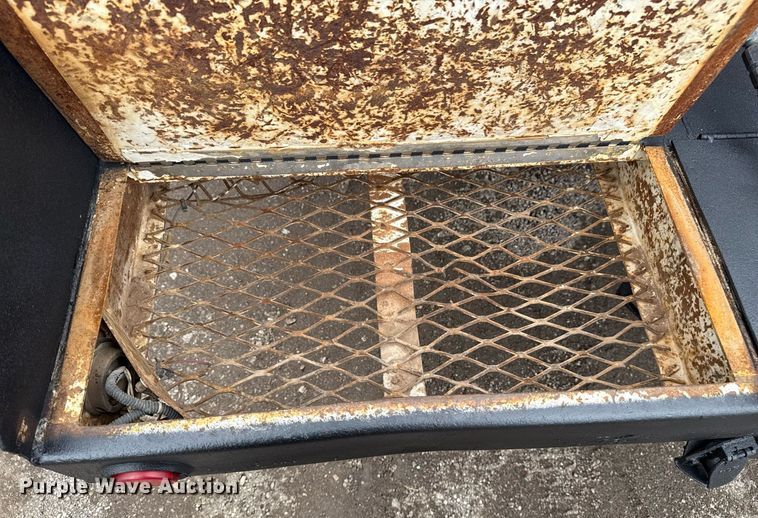 image for item EG5920 2008 International 7500 Crew Cab crane truck