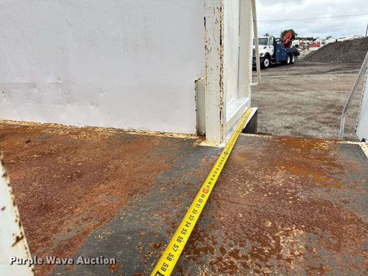 image for item EG5920 2008 International 7500 Crew Cab crane truck