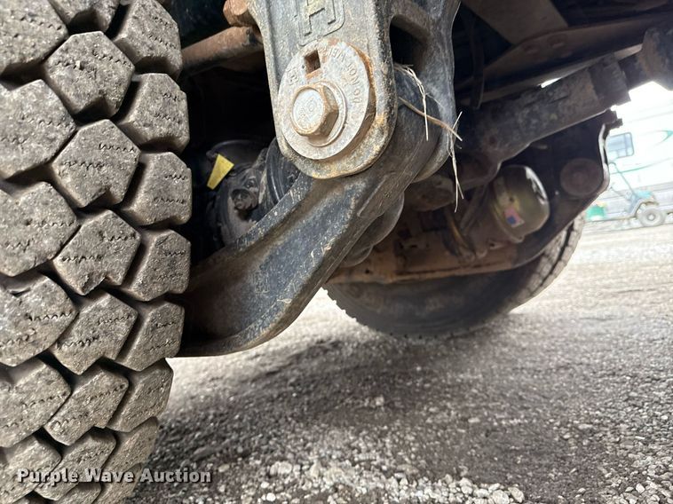 image for item EG5920 2008 International 7500 Crew Cab crane truck