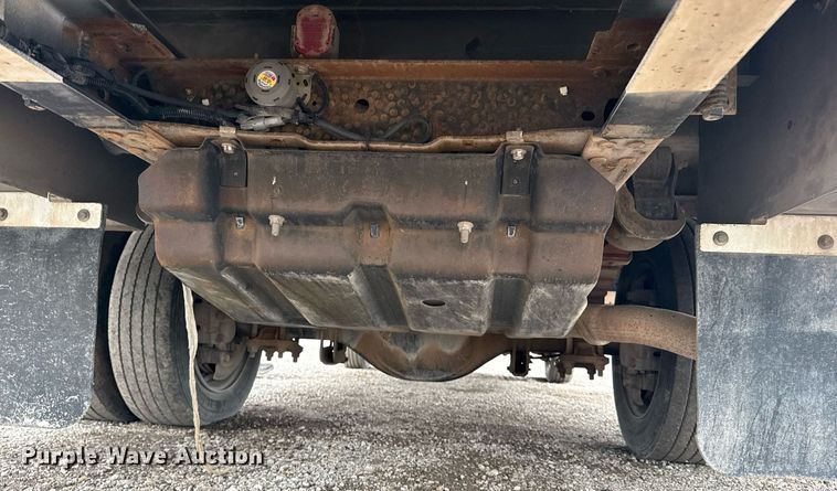 image for item EG5921 2005 Ford F450 Super Duty bucket truck