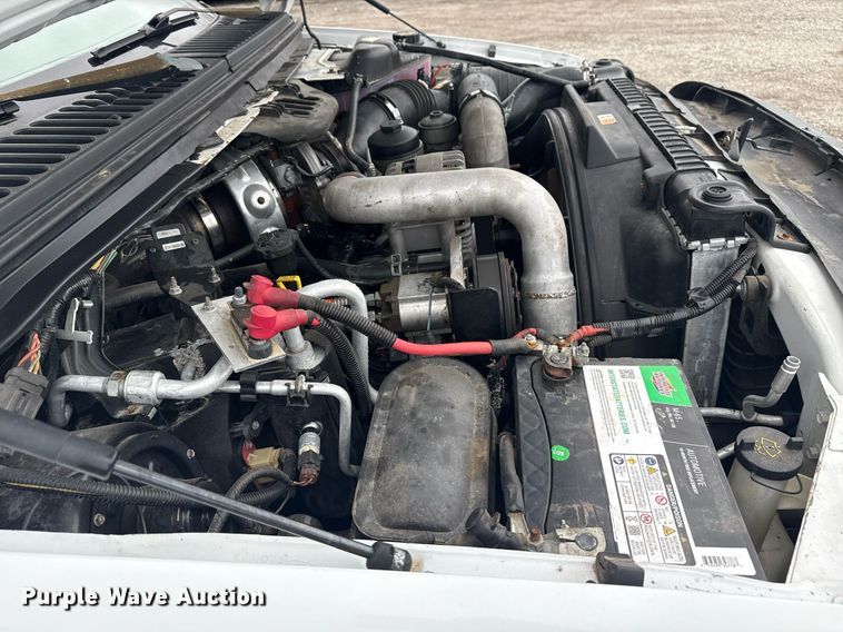 image for item EG5921 2005 Ford F450 Super Duty bucket truck