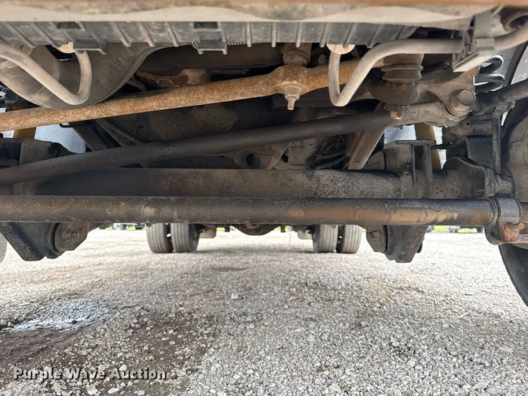 image for item EG5921 2005 Ford F450 Super Duty bucket truck