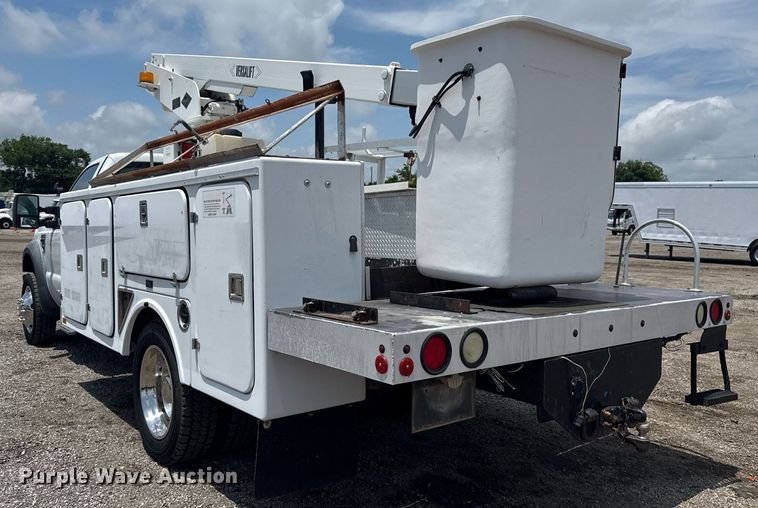 image for item EG5926 2008 Ford F450 Super Duty bucket truck