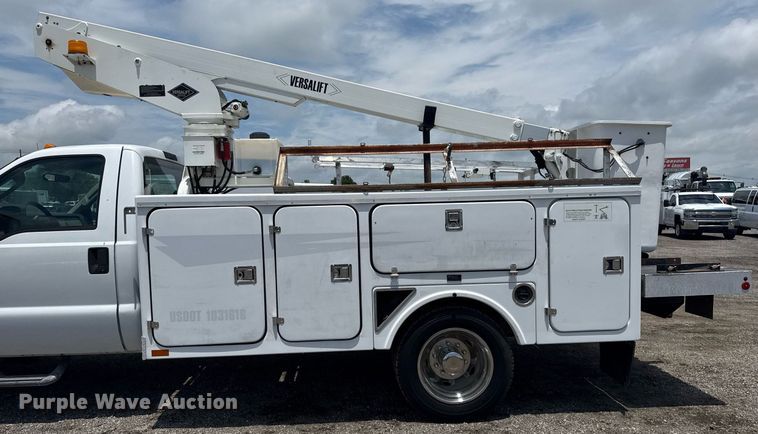 image for item EG5926 2008 Ford F450 Super Duty bucket truck
