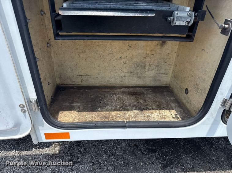 image for item EG5926 2008 Ford F450 Super Duty bucket truck