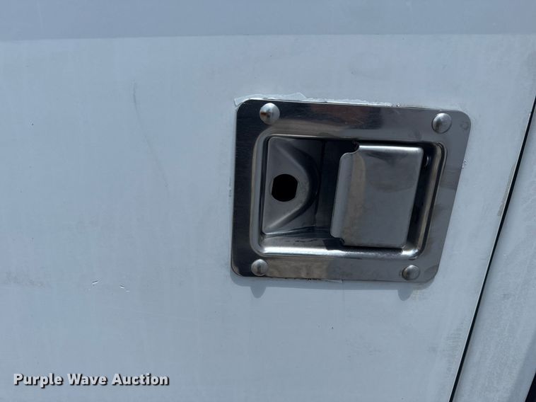 image for item EG5926 2008 Ford F450 Super Duty bucket truck