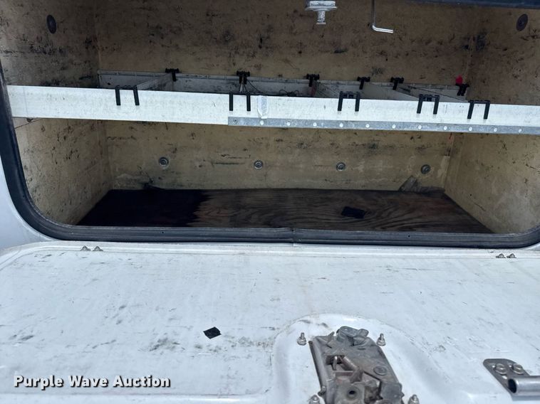 image for item EG5926 2008 Ford F450 Super Duty bucket truck