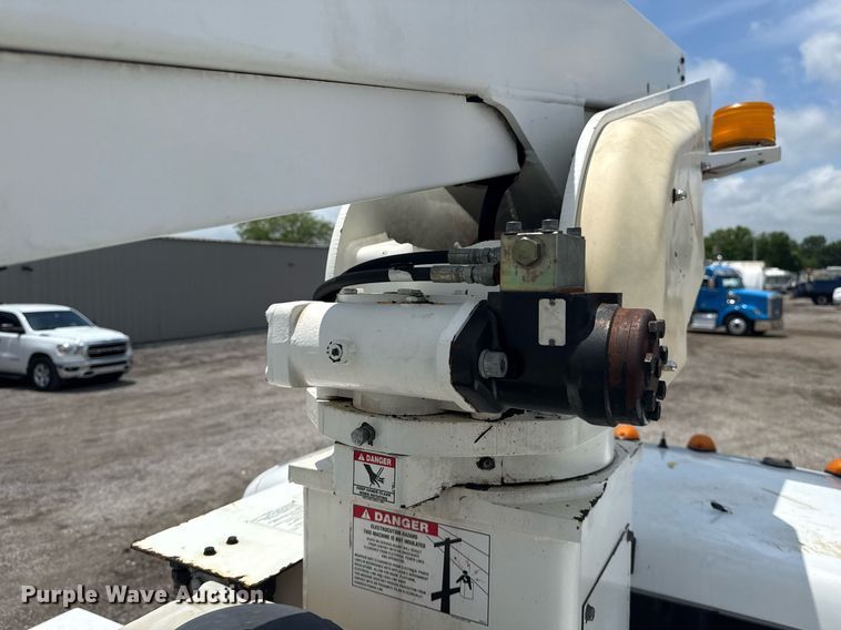 image for item EG5926 2008 Ford F450 Super Duty bucket truck