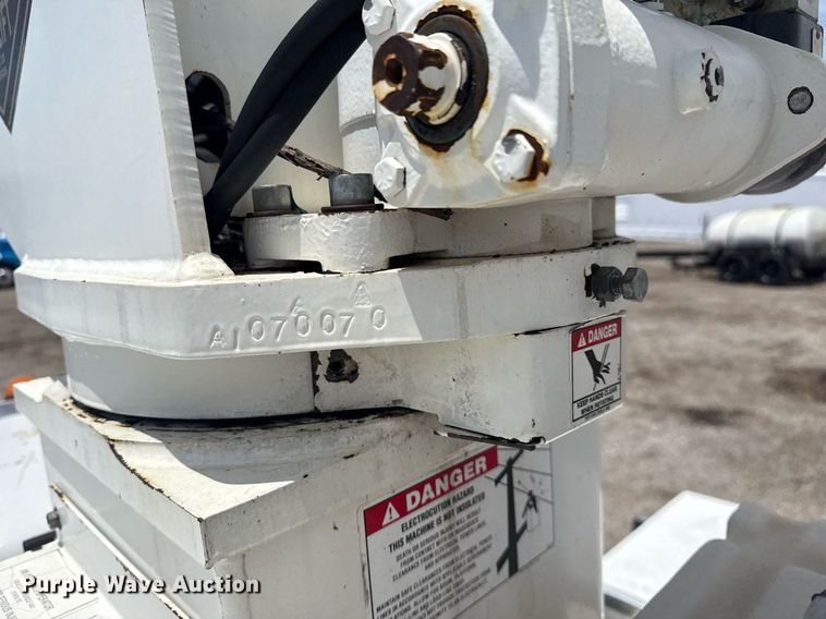 image for item EG5926 2008 Ford F450 Super Duty bucket truck