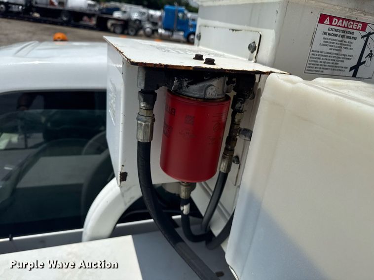 image for item EG5926 2008 Ford F450 Super Duty bucket truck