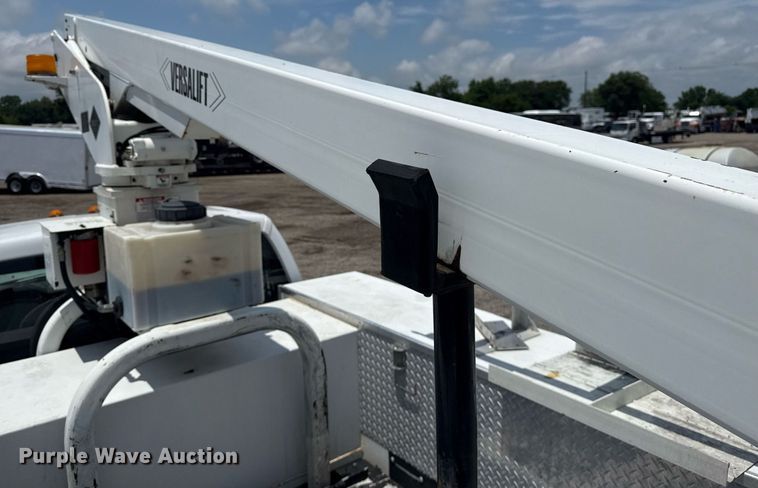 image for item EG5926 2008 Ford F450 Super Duty bucket truck