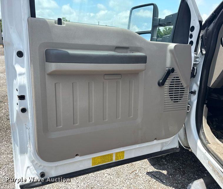 image for item EG5926 2008 Ford F450 Super Duty bucket truck