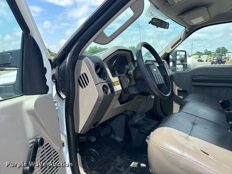 image for item EG5926 2008 Ford F450 Super Duty bucket truck