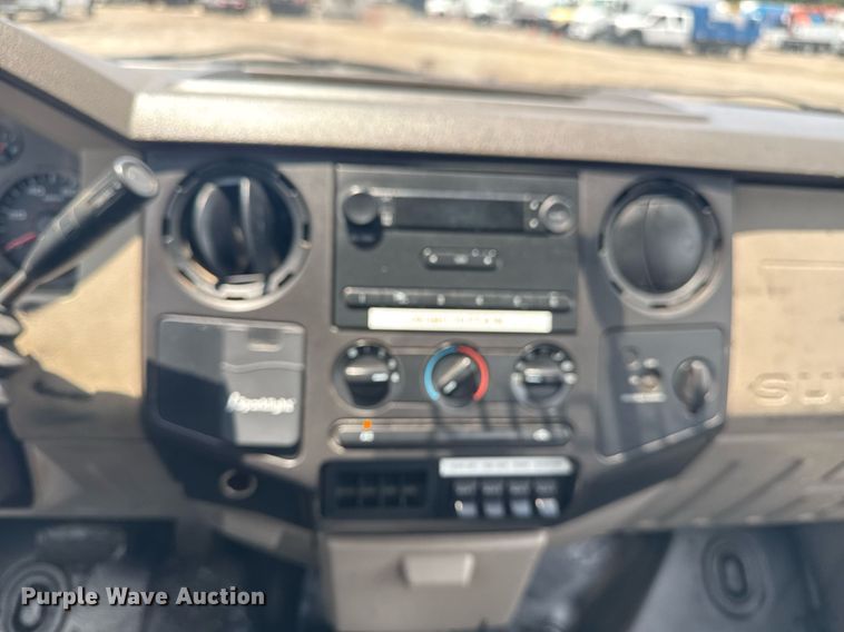 image for item EG5926 2008 Ford F450 Super Duty bucket truck