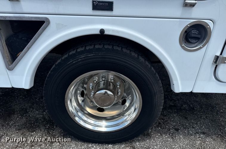 image for item EG5926 2008 Ford F450 Super Duty bucket truck