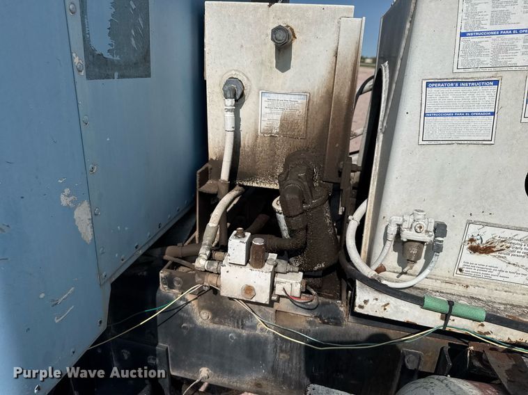 image for item EG6530 1978 Peterbilt 348M ready mix truck