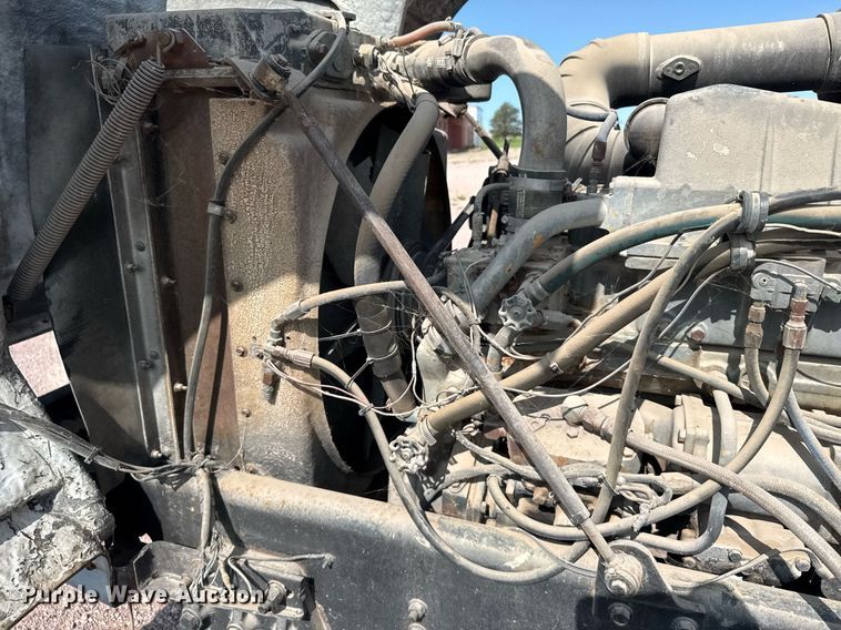 image for item EG6530 1978 Peterbilt 348M ready mix truck