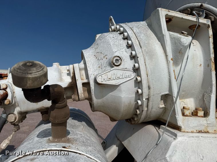 image for item EG6532 1990 Peterbilt 357 ready mix truck