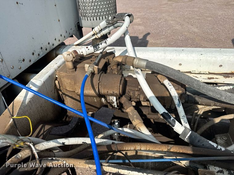 image for item EG6532 1990 Peterbilt 357 ready mix truck