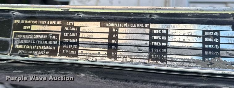 image for item EG6532 1990 Peterbilt 357 ready mix truck