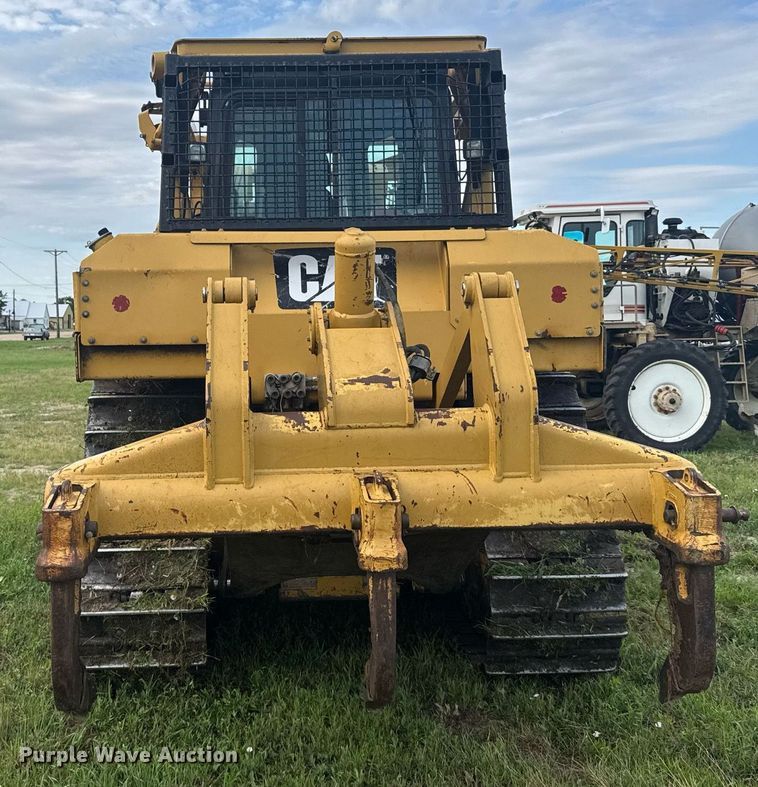 image for item EG6651 2008 Caterpillar D6T XL dozer