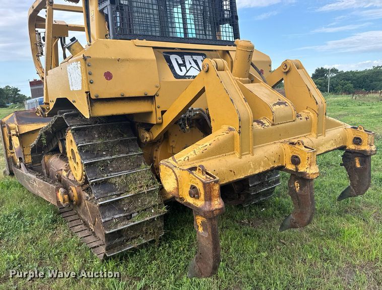 image for item EG6651 2008 Caterpillar D6T XL dozer