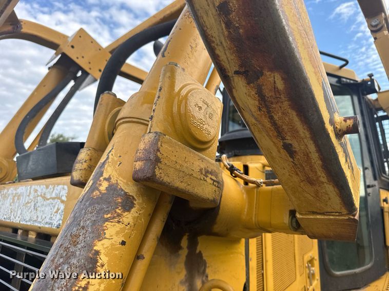 image for item EG6651 2008 Caterpillar D6T XL dozer