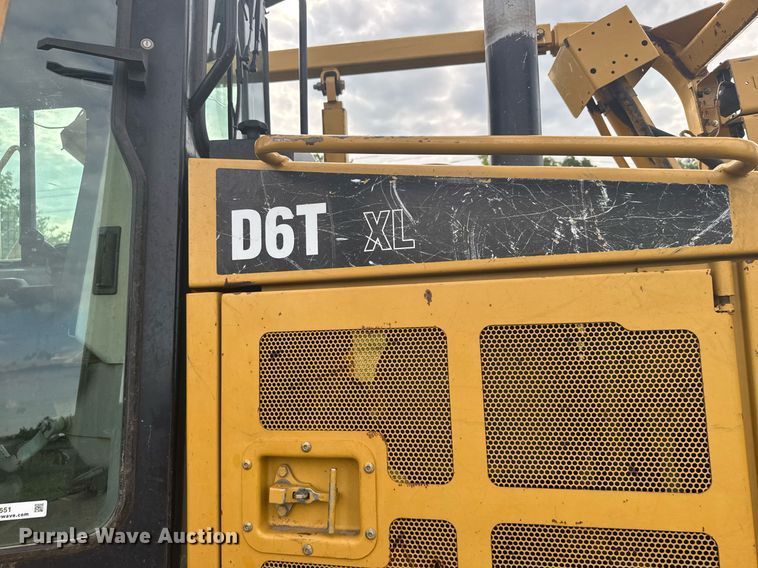image for item EG6651 2008 Caterpillar D6T XL dozer