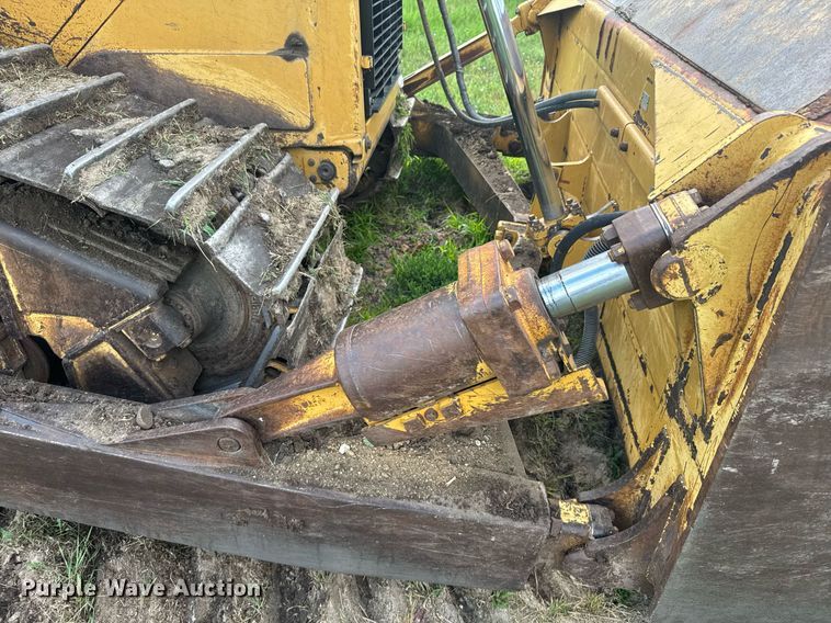 image for item EG6651 2008 Caterpillar D6T XL dozer